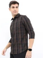 Highlander Cotton Blend Slim Fit Checks Full Sleeves Men's Casual Shirt - Multicolor ( Pack of 1 ) - Image 4