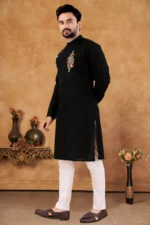 Black Cotton Blend Regular Fit Men's Kurta Pyjama Set ( Pack of 1 ) - Image 3